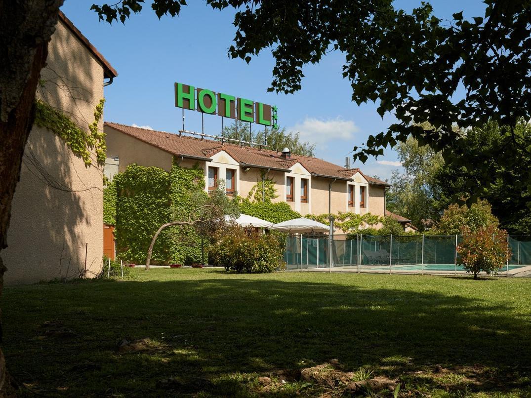Logis Des Trois Massifs Hotel Claix  Buitenkant foto